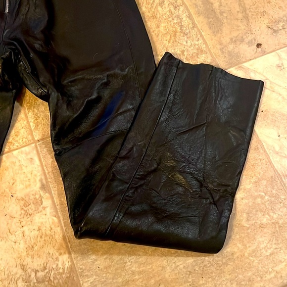 Hugo Buscati LEATHER PANTS with cute front zip size 6 petite straight leg soft - Picture 3 of 8